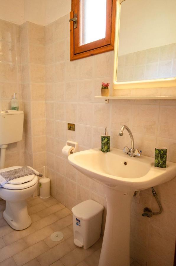 Antigoni Apartments 'Lavender Room' Милатос Экстерьер фото